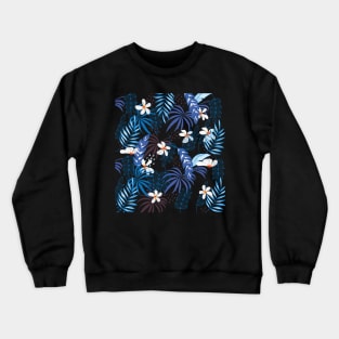 White Hibiscus Flower Pattern Design Crewneck Sweatshirt